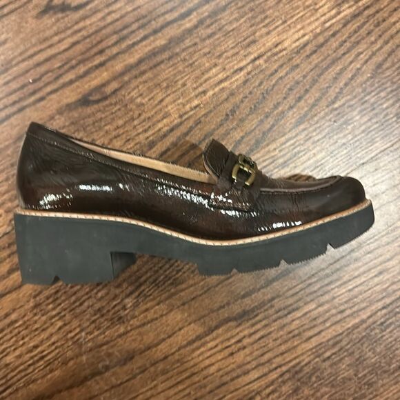 Naturalizer Dark Brown/Gold 2in Platform Loafer size 9 - Picture 5 of 10